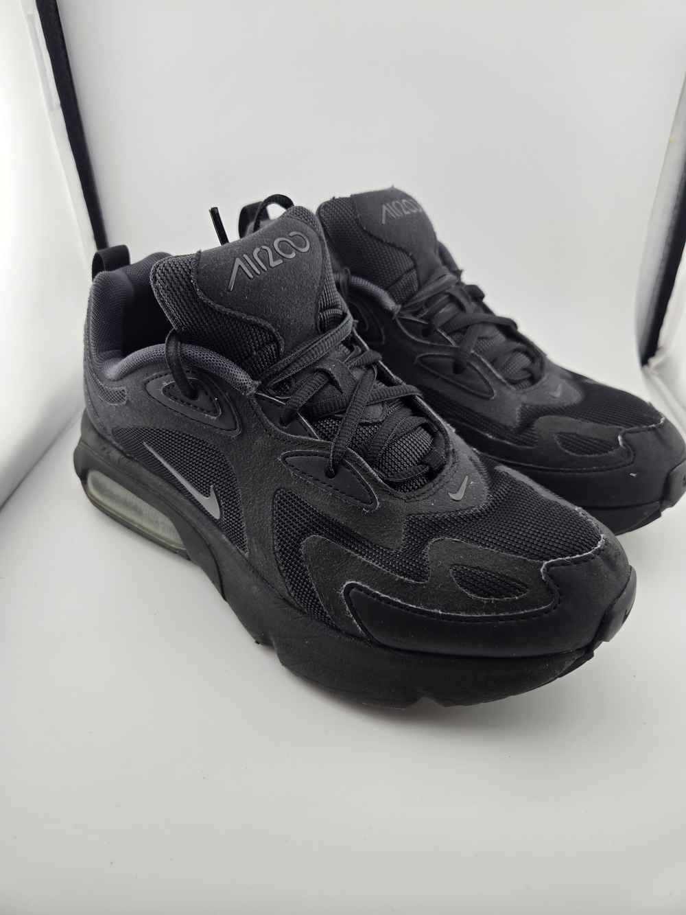 Nike Air Max Shoe Kids 6.5Y 200 Triple All Black Casual AT5627-001 Running Work